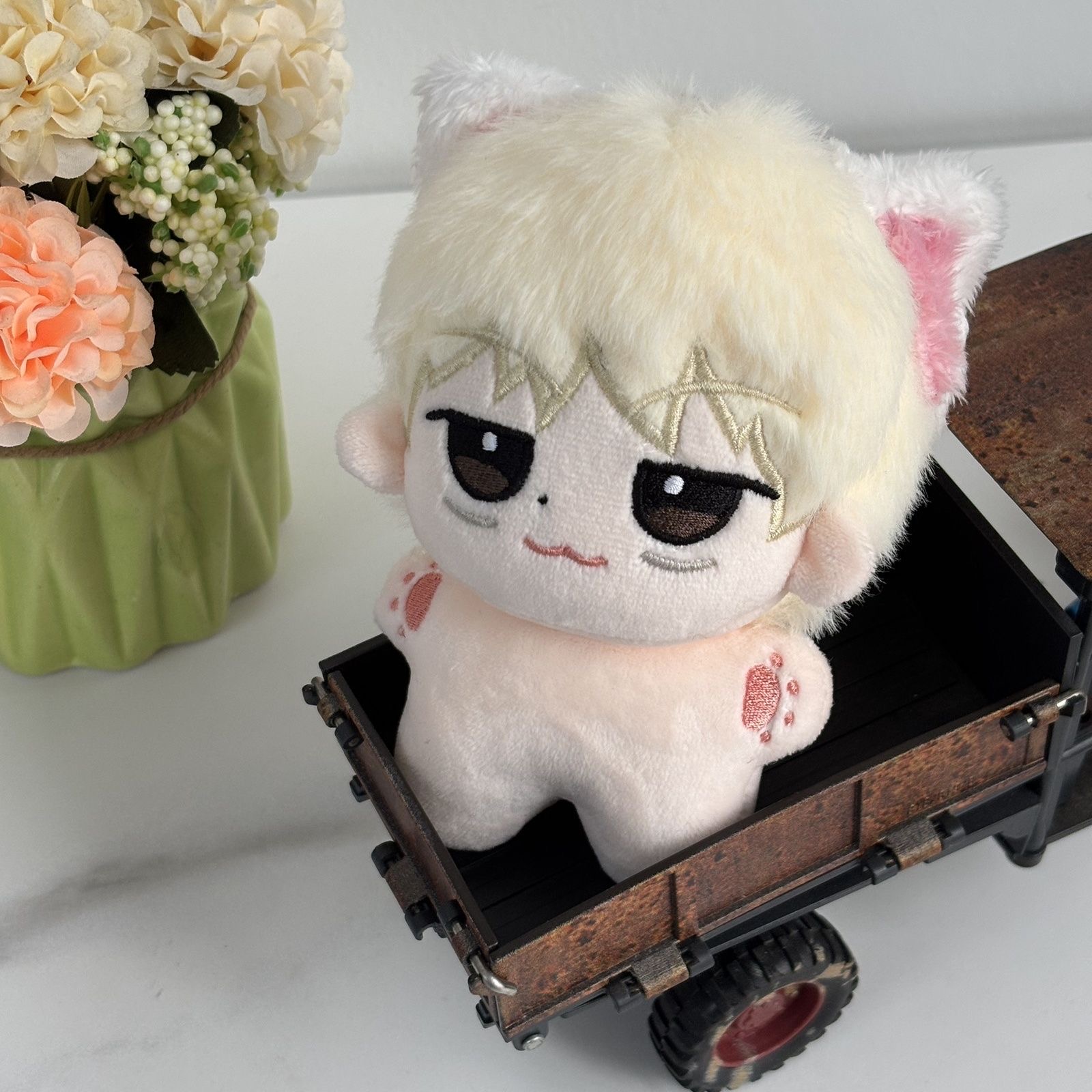 İlk sürüm: TOMORROWXTOGETHER C - Cosplay Anime Top incelemesi ve fiyatı